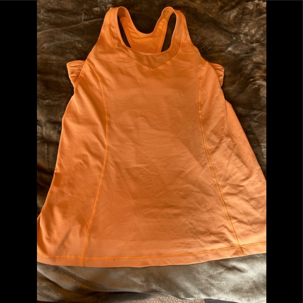 Lululemon athletic top
